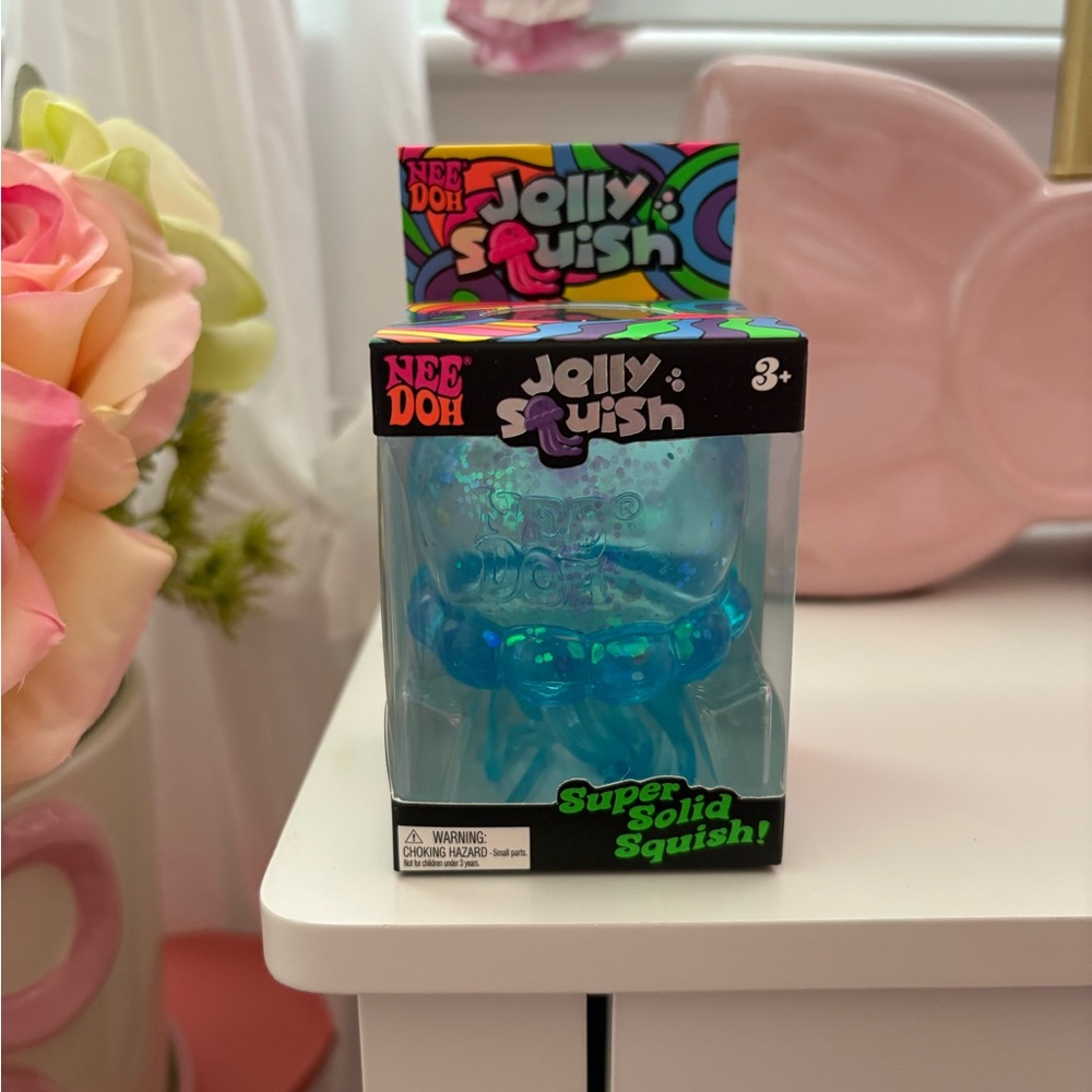 Needoh Jelly Squish Super Squish Toy - Blue - Picture 2 of 6